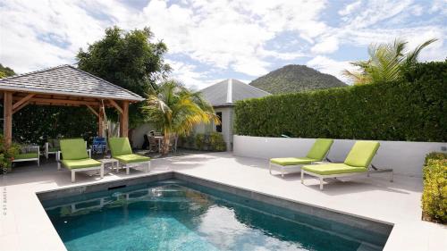 Lorient Beach Retreat with Tropical Garden — hotel near St. Jean Airport
