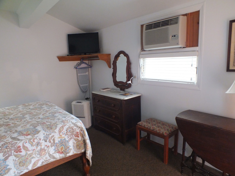Scarborough Inn - photo 19