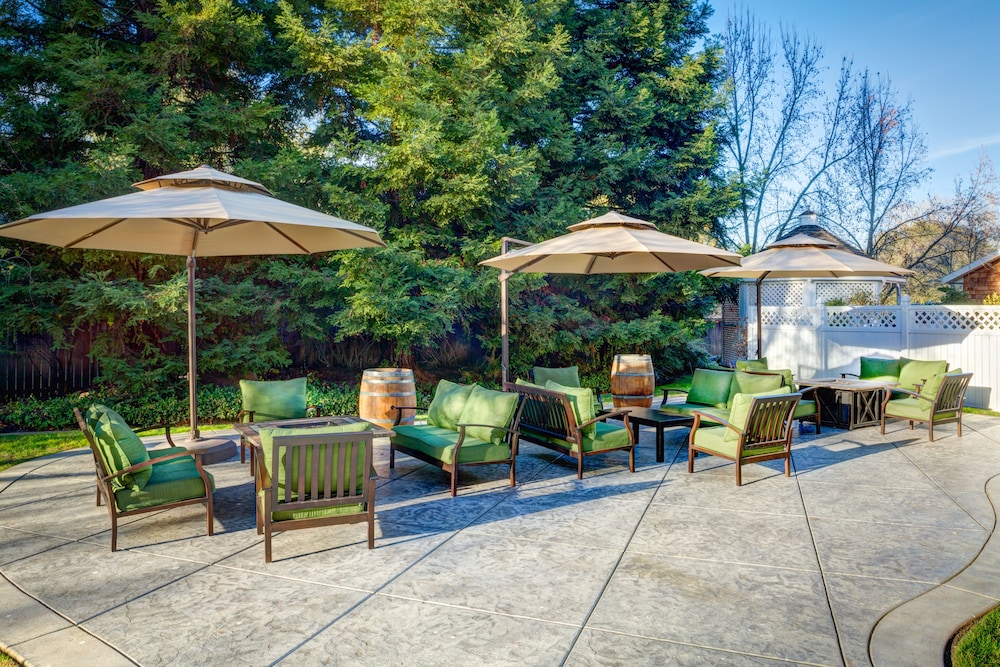 Lake Natoma Inn - photo 21