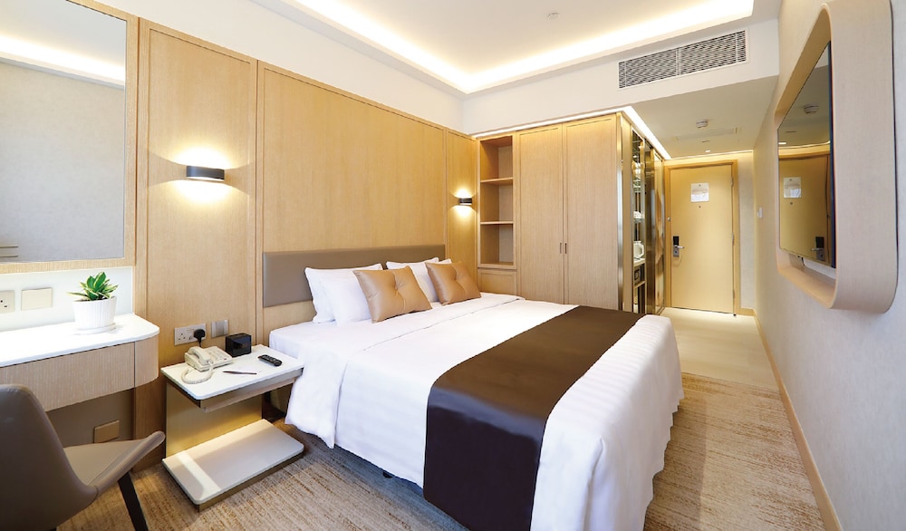 B P International — 4-Star Luxury Hotel in Kowloon, Hong Kong