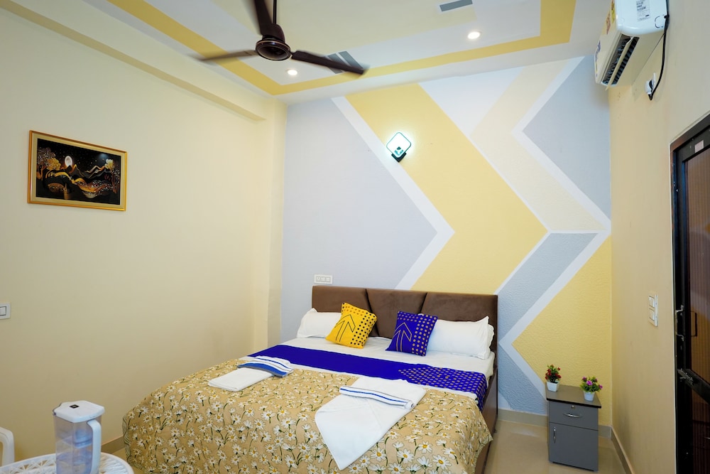 G Square Rooms - carbon neutral hotel in Ropar