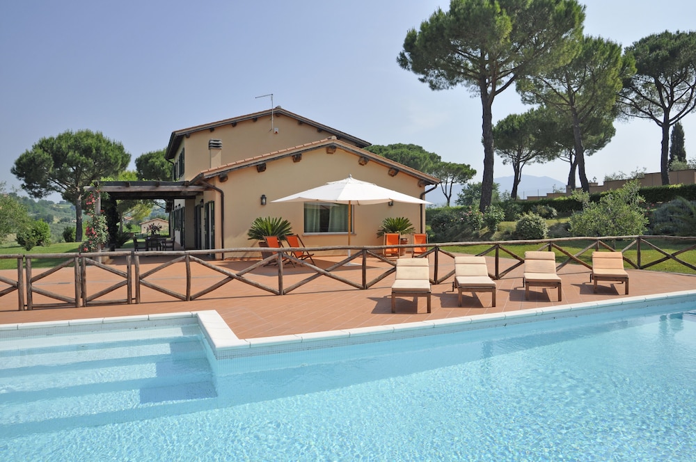 Tenuta Santa Cristina — hotel in Magliano Sabina