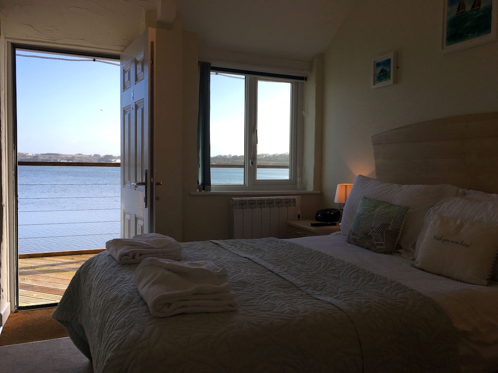 The Old Quay House — 4-Star Luxury Hotel in Hayle, United Kingdom