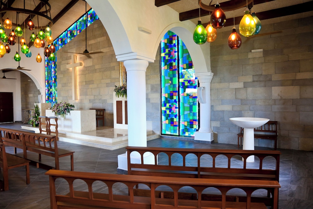 Indoor wedding