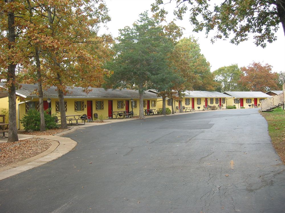 Golden Arrow Resort - photo 52