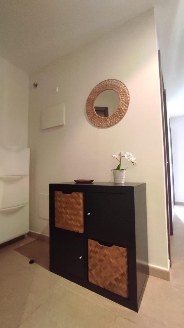 Espacioso Apartamento de 2 Dormitorios — 4-Star Luxury Hotel in Arona, Spain