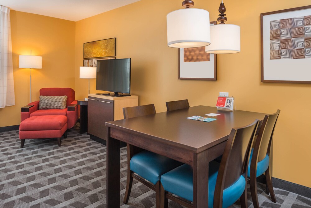 TownePlace Suites by Marriott New Hartford - photo 10