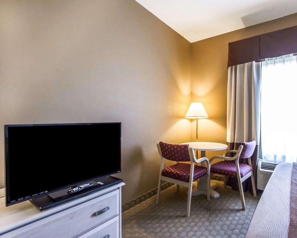 Quality Inn Columbia I 65 - photo 8