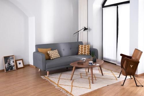 ComeCasa Bright City Flat with Private Terrace — 4-Star Luxury Hotel in Milan, Italy