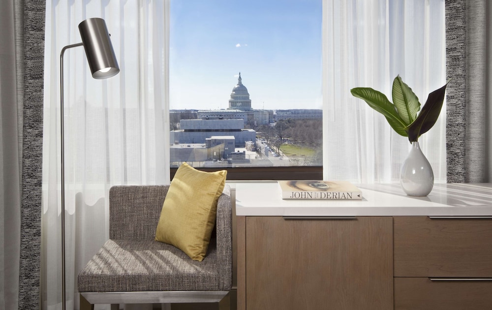 Hilton Washington DC Capitol Hill - photo 26