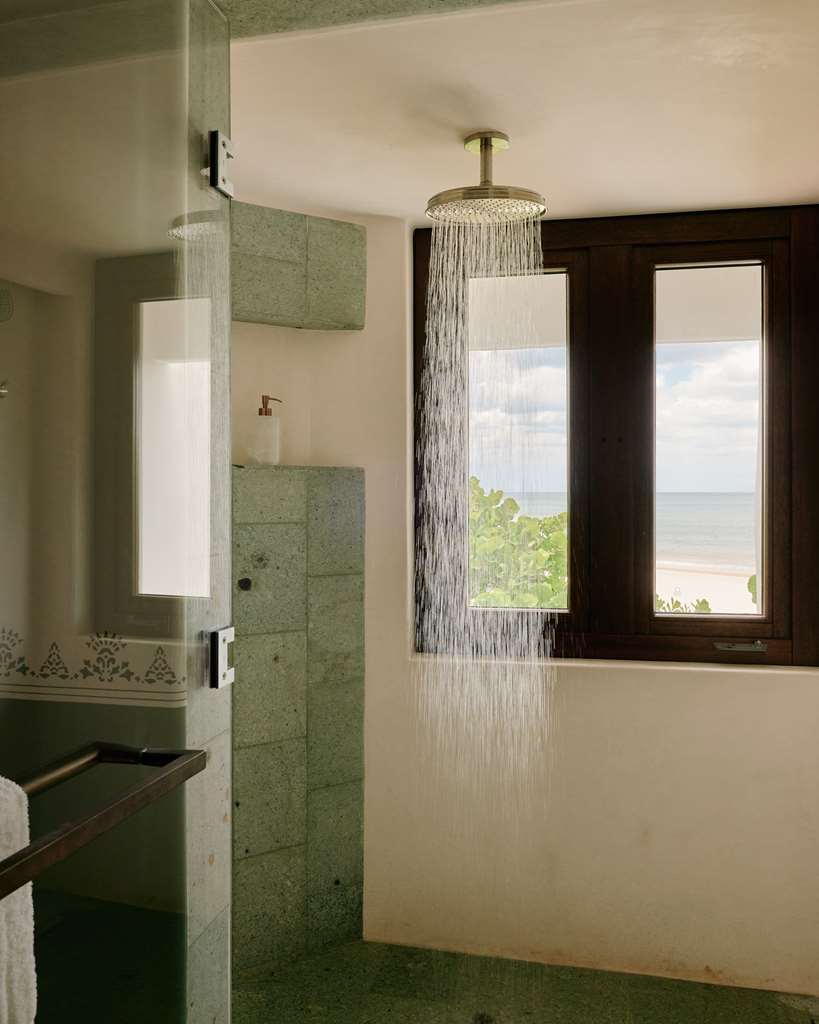 Room Bathroom