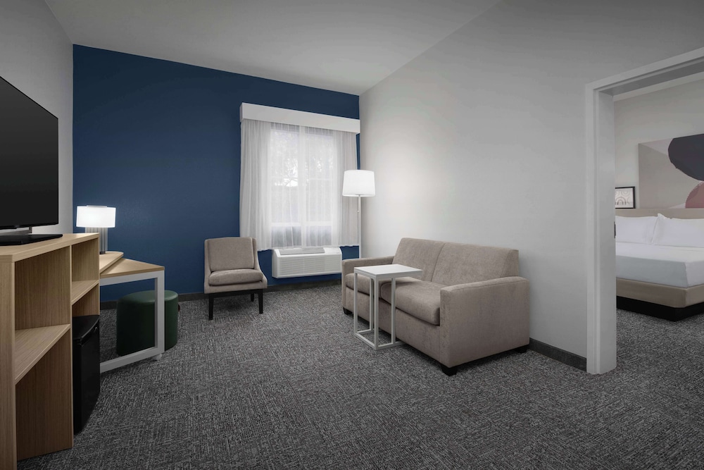 Spark by Hilton Miami Doral - photo 20