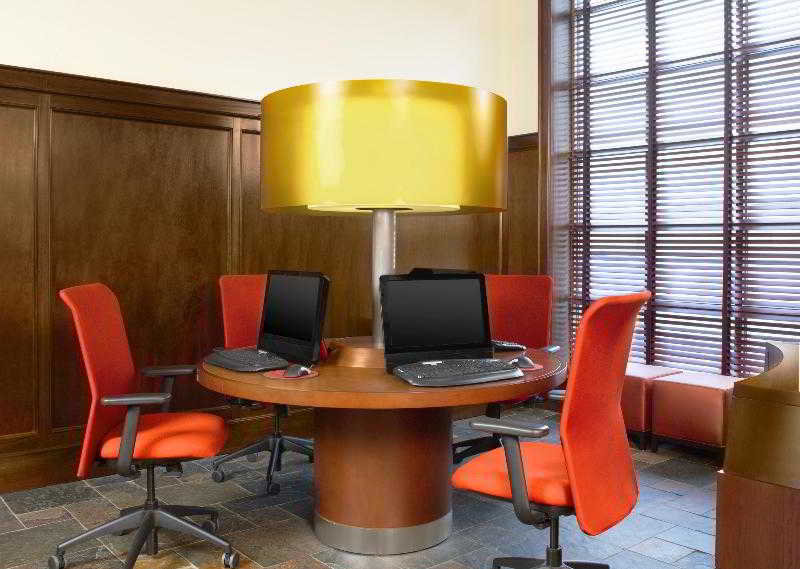 Sheraton Jfk Airport Hotel - photo 19