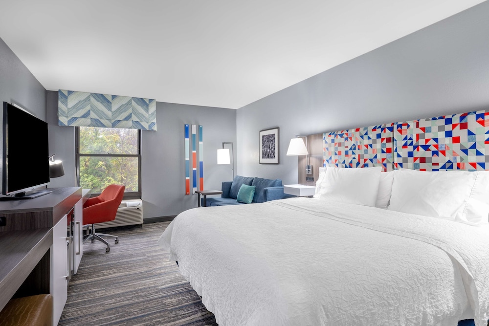 Hampton Inn Sanford - photo 21