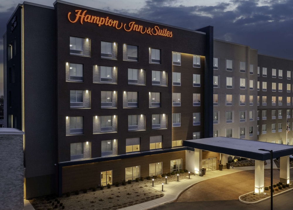 Hampton Inn and Suites by Hilton Indianapolis West Speedway in Indianapolis, United States