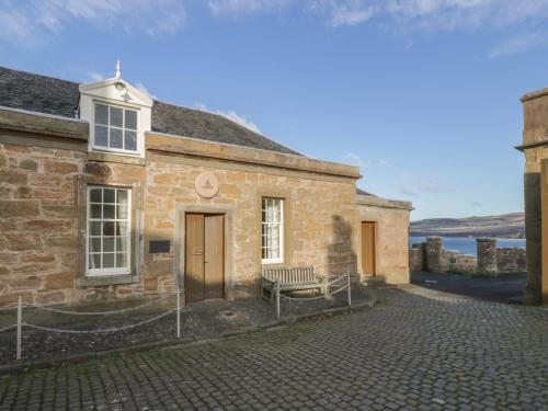 Royal Artillery Cottage Culzean Castle — 4-Star Luxury Hotel in Maybole, United Kingdom