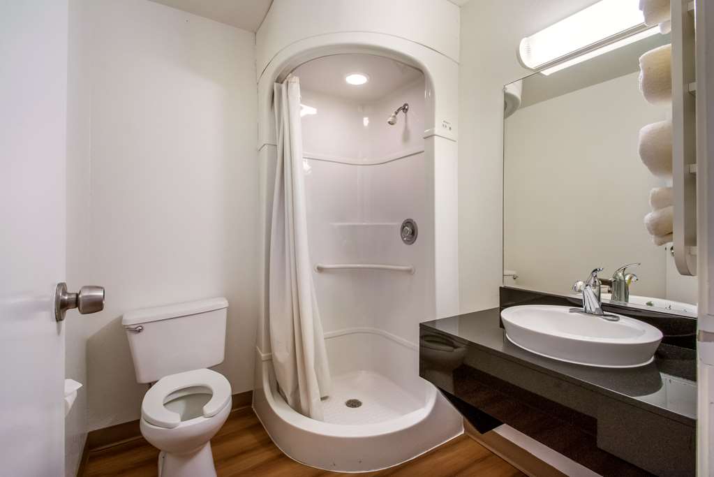 Motel 6 Wendover UT - photo 19