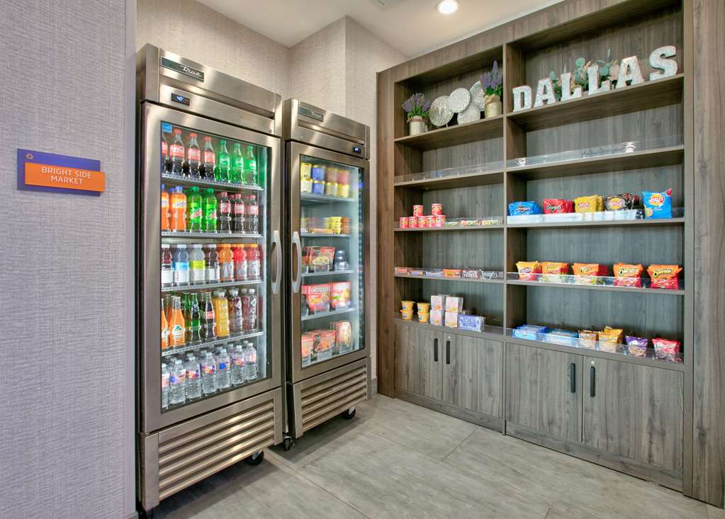 La Quinta Inn & Suites by Wyndham Dallas Fairpark - photo 62
