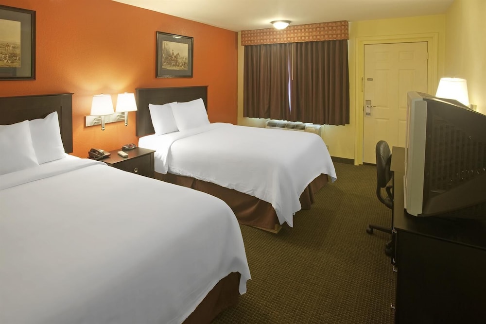 Americas Best Value Inn Waco - photo 7
