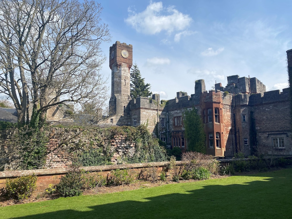 Ruthin Castle Hotel and Spa in Ruthin, United Kingdom