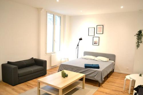Votre Pied A Terre Ideal a Montmartre - carbon neutral hotel in Paris