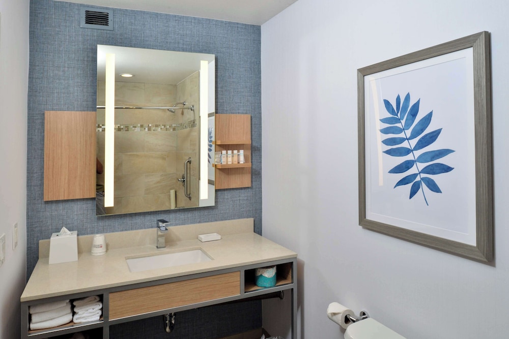 Hilton Garden Inn Napa - photo 46