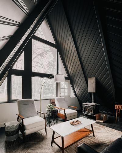 Modern A Frame Mountain Views Evergreen in Evergreen, United States