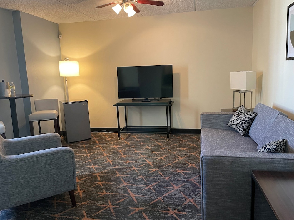 Holiday Inn Lansdale Hatfield by IHG - photo 16