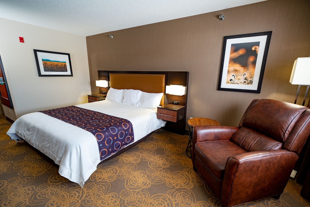 Royal River Casino and Hotel - photo 8