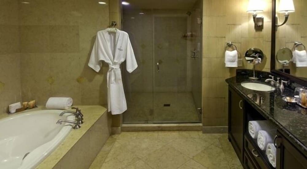 Private Residences at the Atlantic Resort and Spa - photo 50