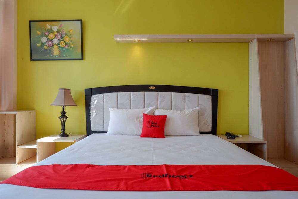 Reddoorz Plus Syariah Hotel Boulevard Luwuk — Luwuk
