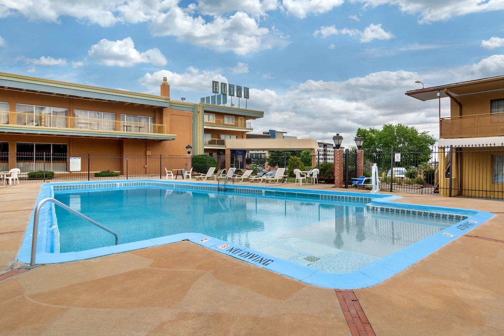 Inn at the Highlands Denver Downtown - photo 7