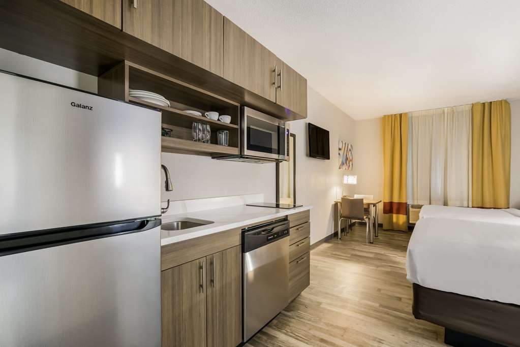 MainStay Suites Joliet I 80 - photo 8