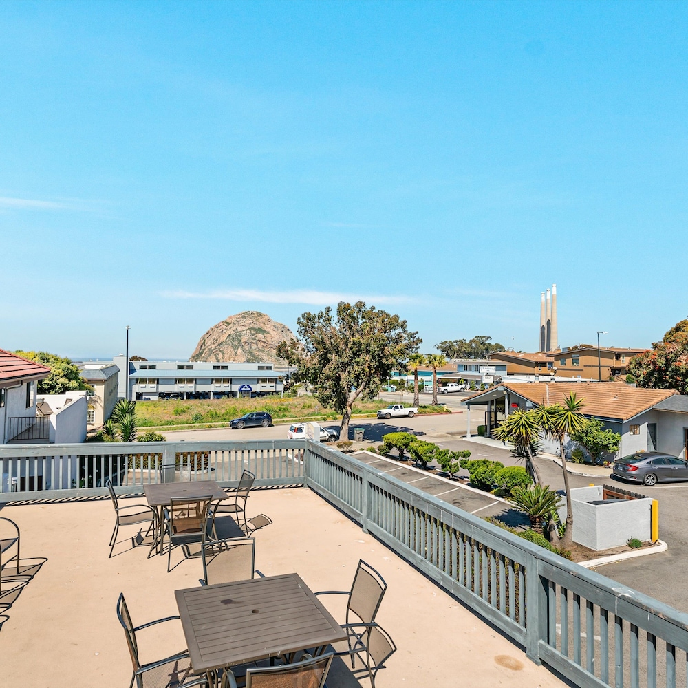 Pacific Shores Inn - photo 58