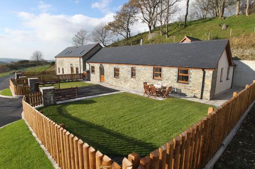 Llety'r Buarth - carbon neutral hotel in Unknown City