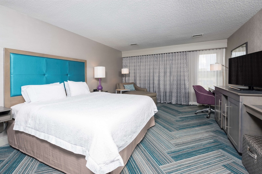Hampton Inn Midland - photo 11