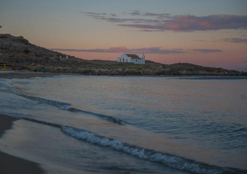 Ammos Beach Club Studios — hotel in Sikyon