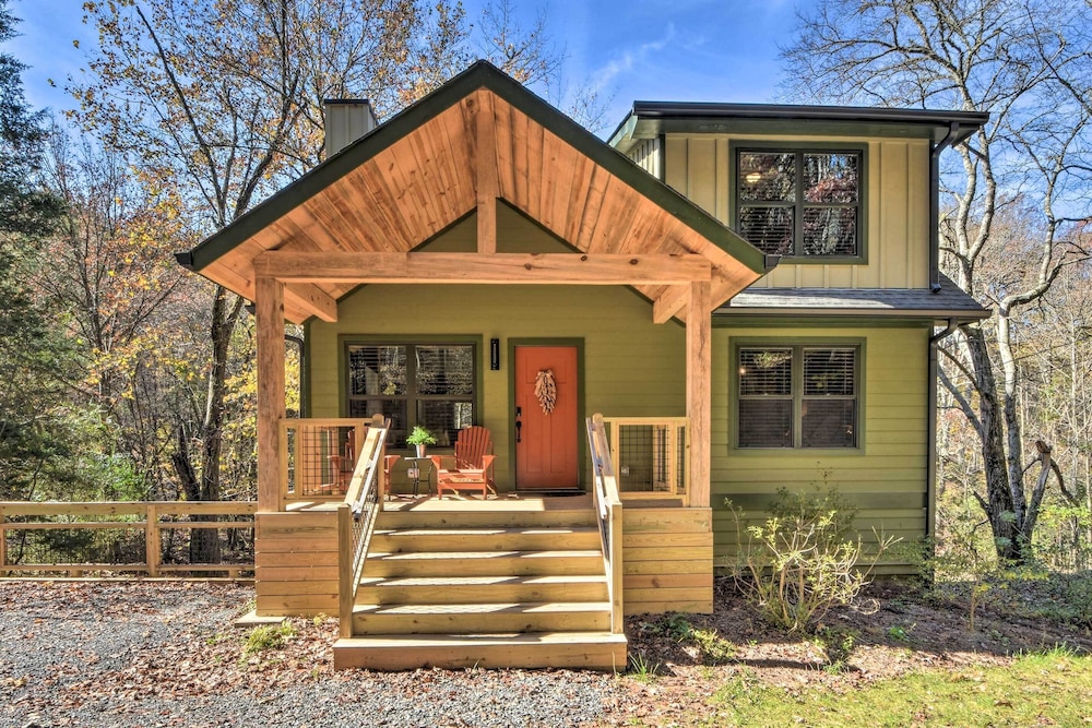 Creekside Craftsman Retreat In North Ga Mountains — Williamstown