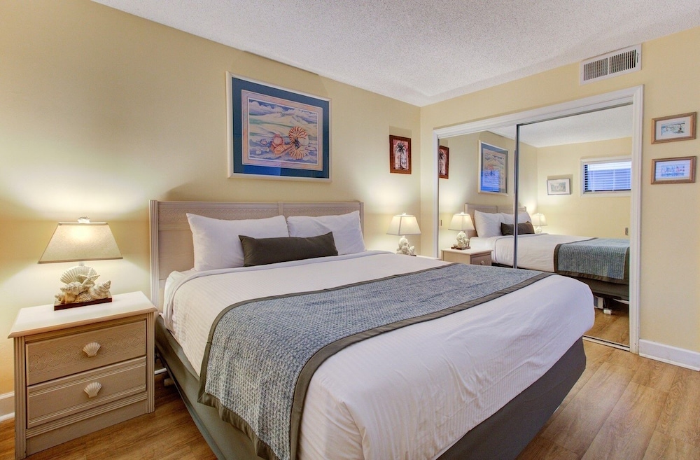0208 Tiki Tower by Atlantic Towers - photo 3