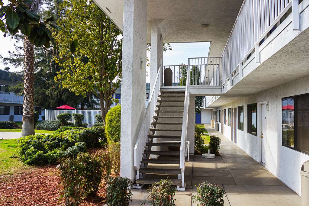 Motel 6 Porterville CA - photo 2