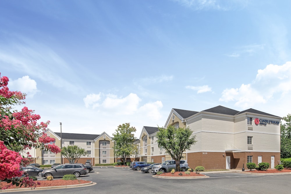 Candlewood Suites Huntersville by IHG - photo 40
