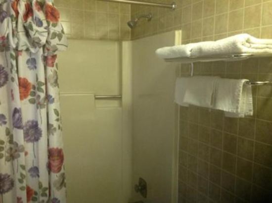 Holly Motel Southampton - photo 18