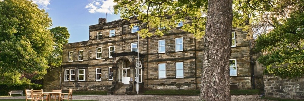 Larpool Hall in Whitby, United Kingdom