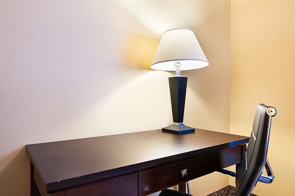 Spark by Hilton Opelousas - photo 24
