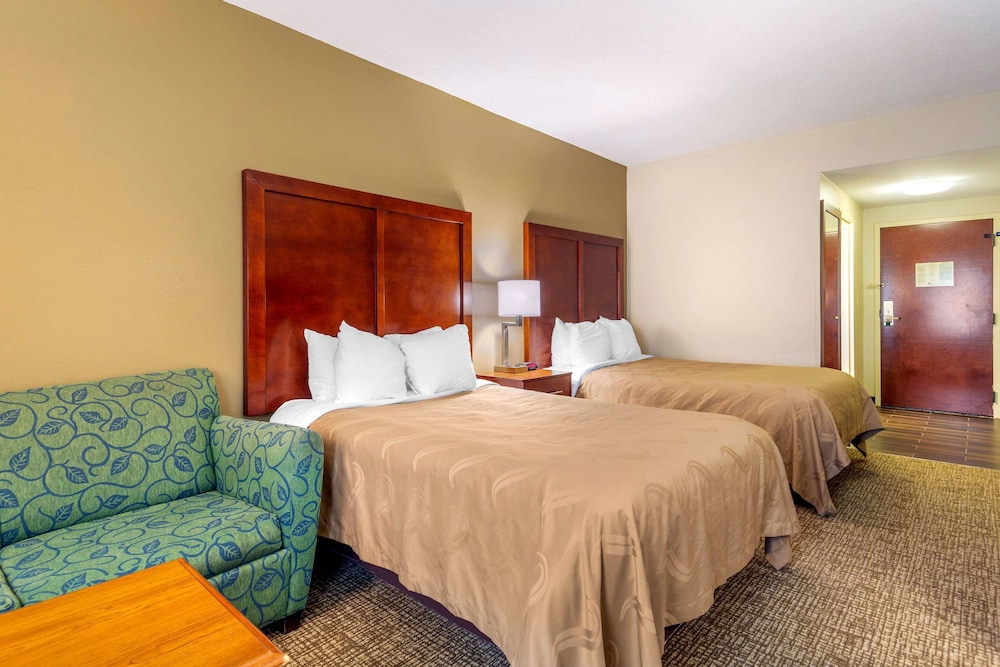 Quality Inn & Suites Olde Town - photo 21