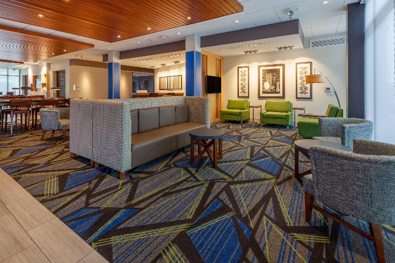 Holiday Inn Express & Suites Brunswick Harpers Ferry Area by IHG - photo 13