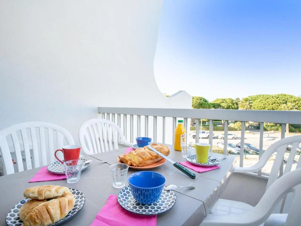 Studio Le Cormoran 5 by Interhome in Le Grau-Du-Roi, France