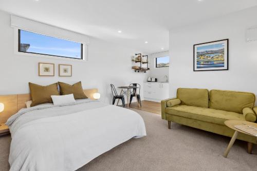 The Studio Modern stay in Old Cromwell in Cromwell, New Zealand