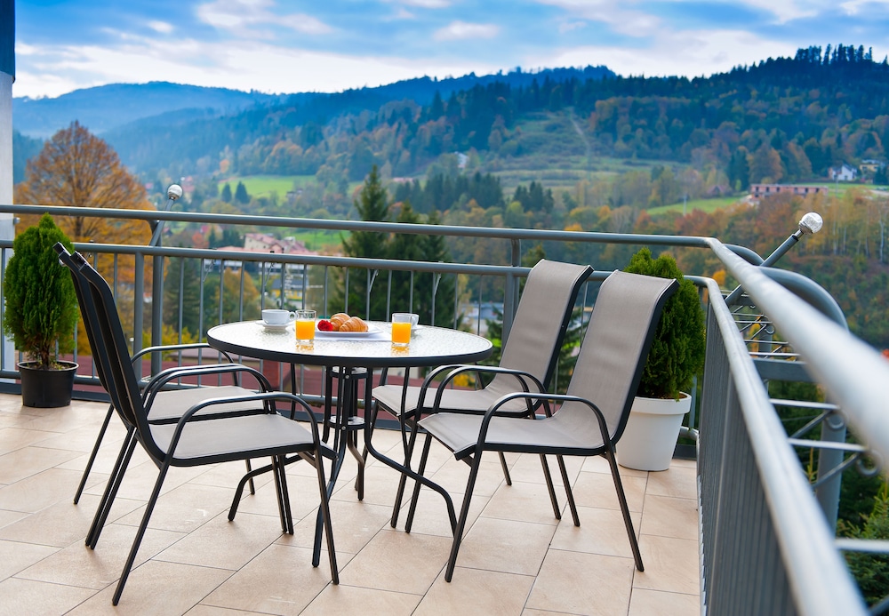 Izabella - carbon neutral hotel in Wisla