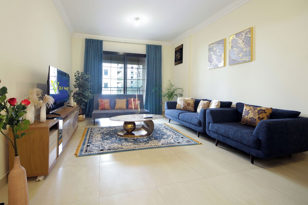 Silk Valley Luxury 1BR 10 minutes from DXB Airport — 4-Star Luxury Hotel in Dubai, United Arab Emirates